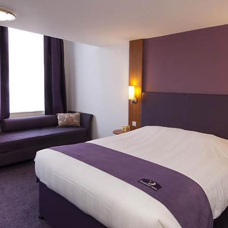 Premier Inn London Hayes, Heathrow Гейс Екстер'єр фото