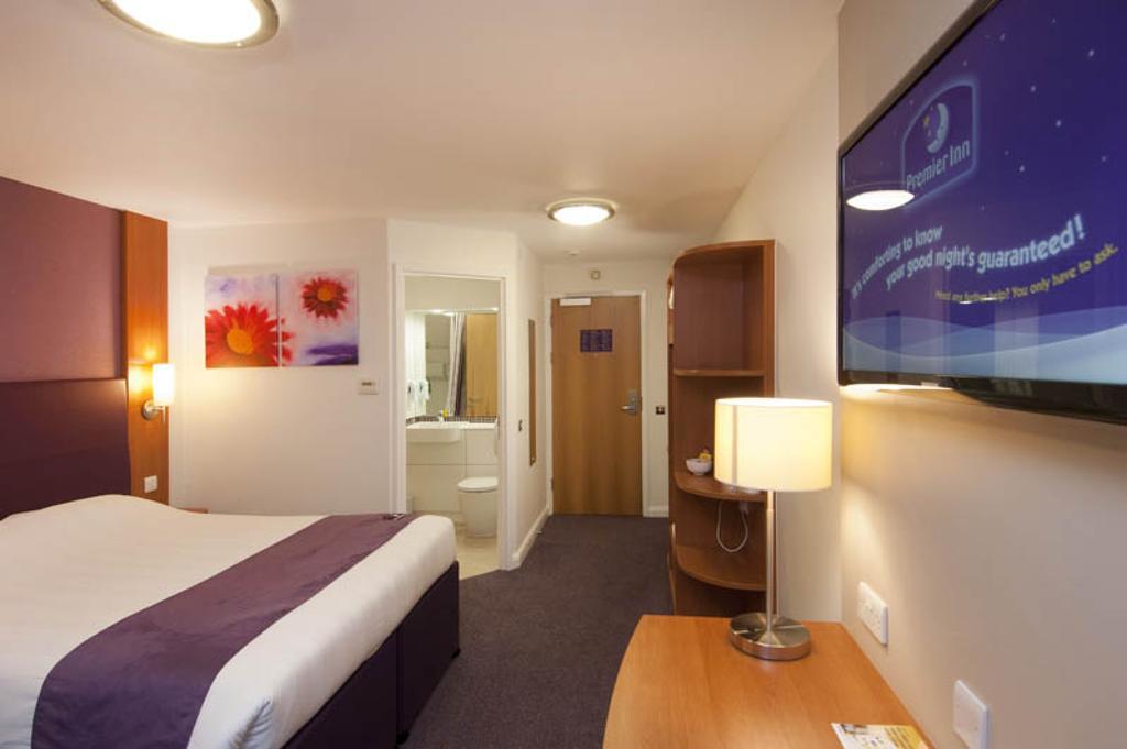 Premier Inn London Hayes, Heathrow Гейс Екстер'єр фото