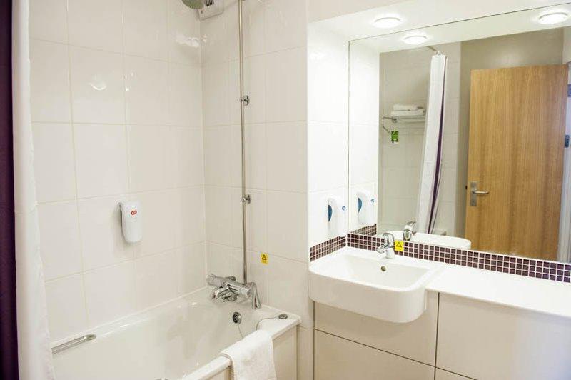 Premier Inn London Hayes, Heathrow Гейс Екстер'єр фото
